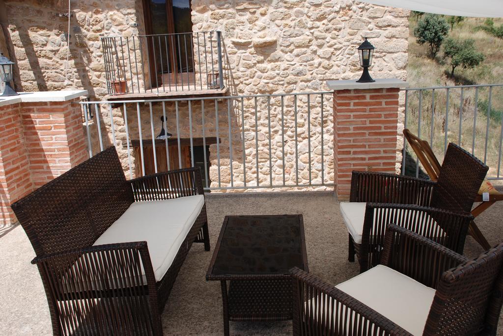 Masia De La Serra De La Cogulla *