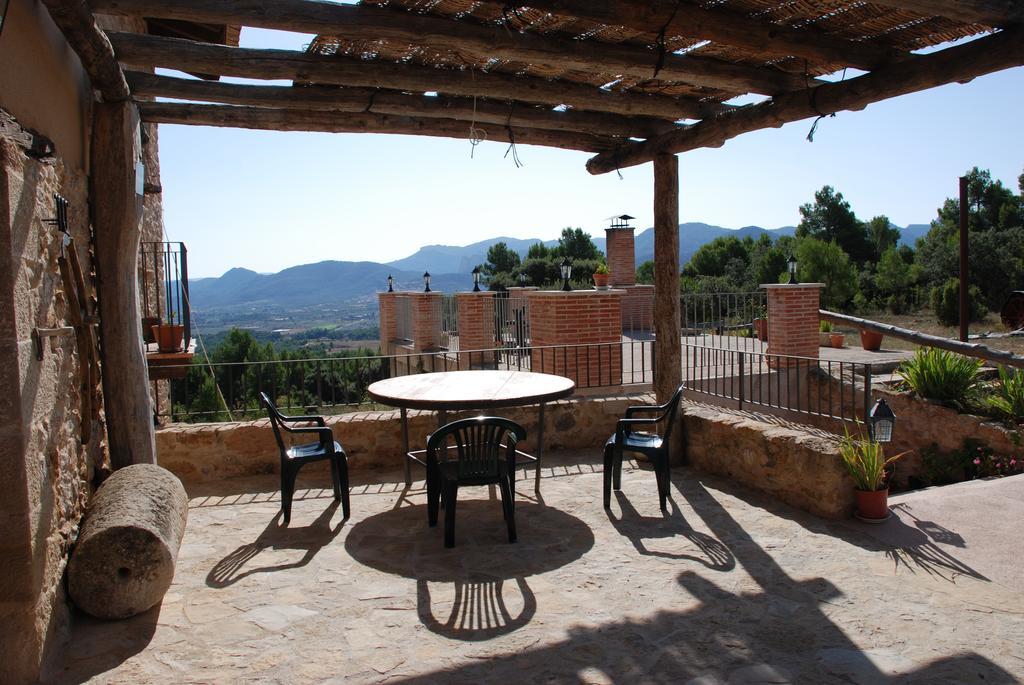 Masia De La Serra De La Cogulla